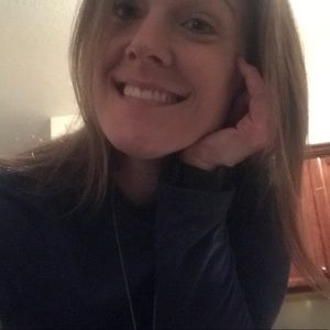 Meet your Posher, Deidra